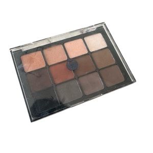 VISEART 01 neutral matte eye shadow palette